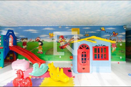 Apartamento à venda com 66m², 3 quartos e 1 vaga Apartamento à venda com 66m², 3 quartos e 1 vagaÁrea comum - Brinquedoteca