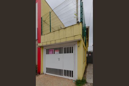 Casa à venda com 122m², 2 quartos e 1 vagaFachada