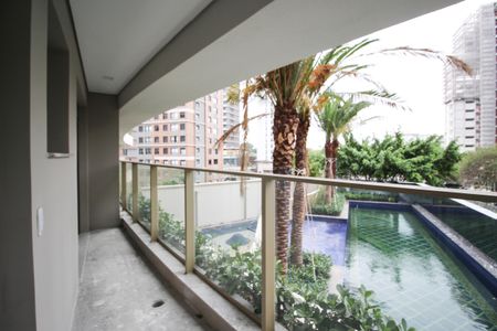 Apartamento à venda com 222m², 3 quartos e 3 vagasVaranda da Suíte 