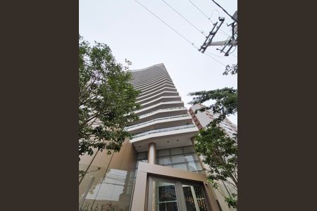 Apartamento à venda com 222m², 3 quartos e 3 vagasFachada