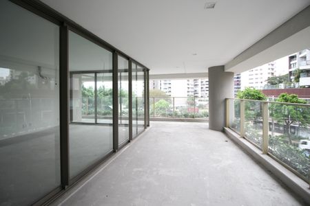 Apartamento à venda com 222m², 3 quartos e 3 vagasVaranda da Sala