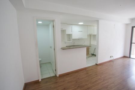 Sala de apartamento à venda com 2 quartos, 69m² em Taquara, Rio de Janeiro