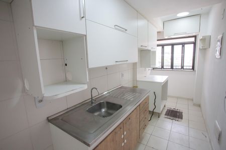 Apartamento à venda com 69m², 2 quartos e 1 vagaCozinha