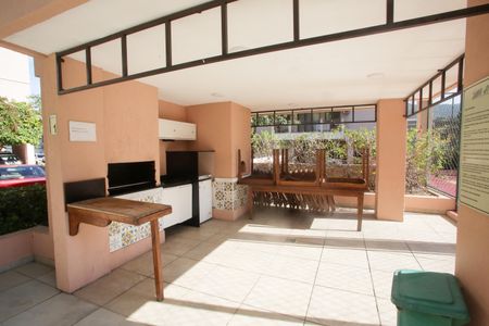 Apartamento à venda com 69m², 2 quartos e 1 vagaÁrea comum - Churrasqueira