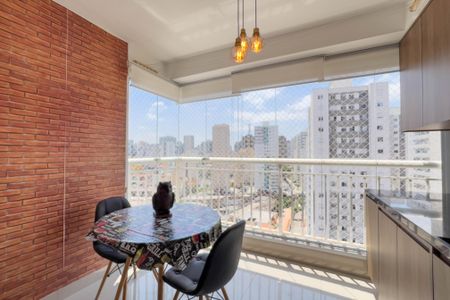 Varanda de apartamento para alugar com 2 quartos, 48m² em Cambuci, São Paulo