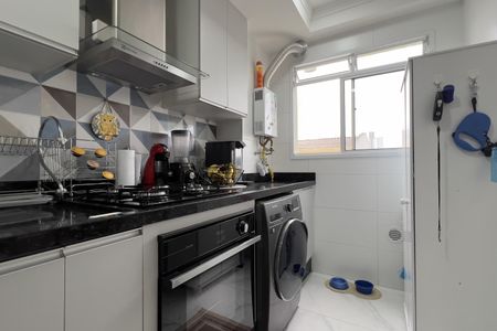 Apartamento à venda com 58m², 2 quartos e 1 vaga Apartamento à venda com 58m², 2 quartos e 1 vagaCozinha e Área de Serviço