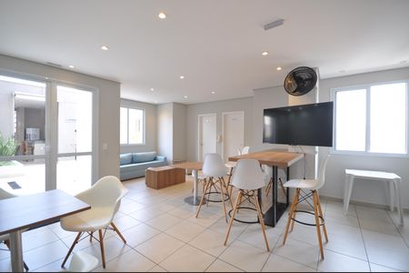 Apartamento à venda com 43m², 1 quarto e 1 vagaÁrea comum - Salão de festas