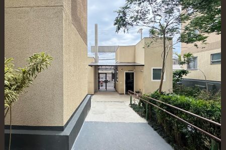 Apartamento para alugar com 1200m², 2 quartos e sem vagaÁrea comum