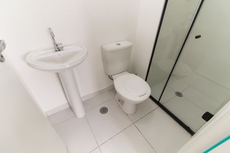 Apartamento para alugar com 32m², 2 quartos e sem vaga Apartamento para alugar com 32m², 2 quartos e sem vagaBanheiro Social