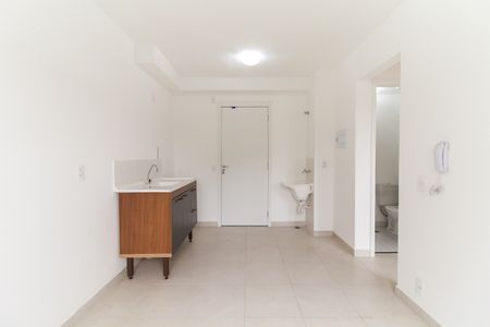 Apartamento para alugar com 32m², 2 quartos e sem vaga Apartamento para alugar com 32m², 2 quartos e sem vagaSala/Cozinha