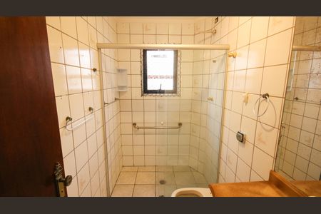 Apartamento para alugar com 90m², 2 quartos e 1 vaga Apartamento para alugar com 90m², 2 quartos e 1 vagaBanheiro
