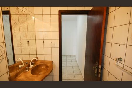 Apartamento para alugar com 90m², 2 quartos e 1 vaga Apartamento para alugar com 90m², 2 quartos e 1 vagaBanheiro