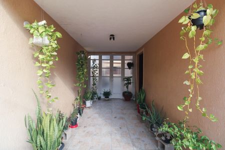 Casa à venda com 231m², 3 quartos e 4 vagas Casa à venda com 231m², 3 quartos e 4 vagasGaragem