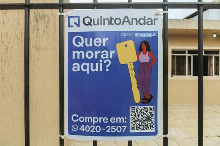 Casa à venda com 231m², 3 quartos e 4 vagas Casa à venda com 231m², 3 quartos e 4 vagasPlaca XUDE-102