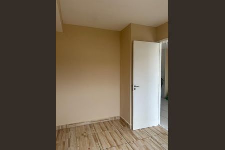 Quarto de apartamento à venda com 1 quarto, 31m² em Jardim Santa Teresinha, São Paulo