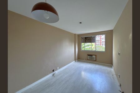 Sala de apartamento à venda com 1 quarto, 50m² em Méier, Rio de Janeiro