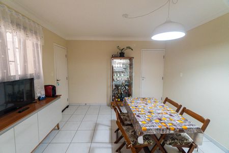 Casa à venda com 162m², 3 quartos e 2 vagas Casa à venda com 162m², 3 quartos e 2 vagasCozinha