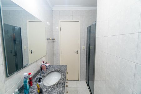 Casa à venda com 162m², 3 quartos e 2 vagas Casa à venda com 162m², 3 quartos e 2 vagasBanheiro Social