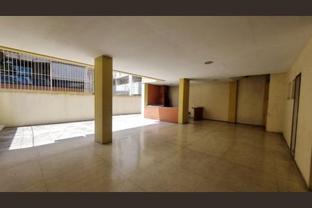 Apartamento à venda com 74m², 2 quartos e 1 vagaÁrea Comum