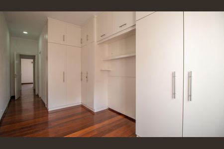 Apartamento à venda com 74m², 2 quartos e 1 vagaSuite