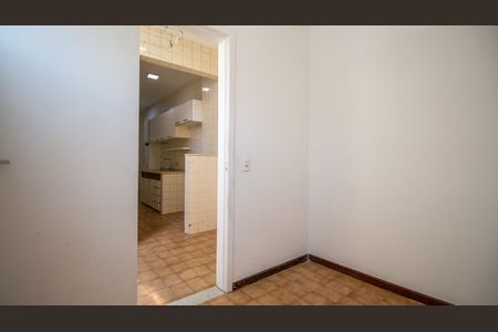 Apartamento à venda com 74m², 2 quartos e 1 vagaQuarto de Serviço