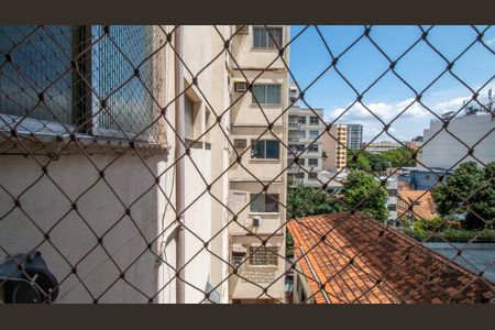 Apartamento à venda com 74m², 2 quartos e 1 vagaQuarto 1 Vista