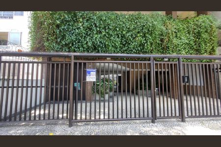 Apartamento à venda com 74m², 2 quartos e 1 vagaFachada