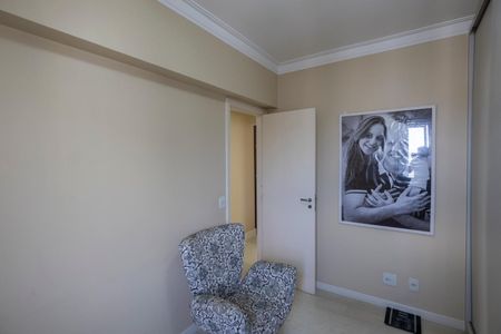 Apartamento à venda com 105m², 3 quartos e 2 vagas Apartamento à venda com 105m², 3 quartos e 2 vagasQuarto