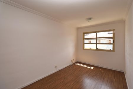 Sala de apartamento para alugar com 2 quartos, 53m² em Jardim Santo André, Santo André