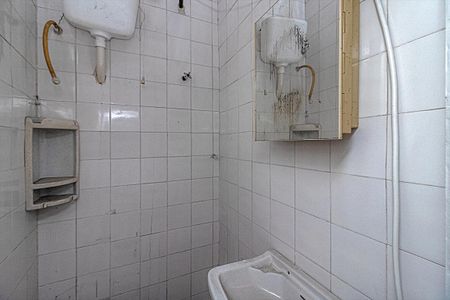 Casa à venda com 190m², 3 quartos e 2 vagasBanheiro de Serviço