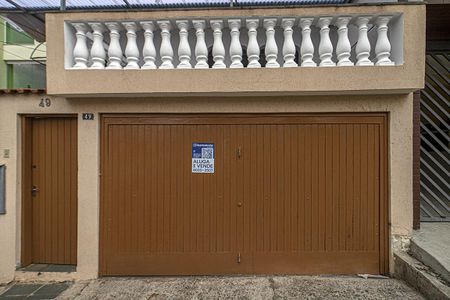 Casa à venda com 190m², 3 quartos e 2 vagasFachada