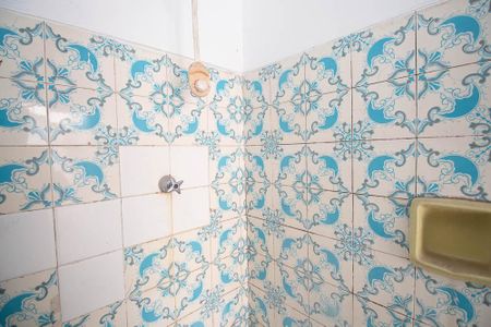 Casa à venda com 81m², 3 quartos e sem vaga Casa à venda com 81m², 3 quartos e sem vagaBanheiro casa 2