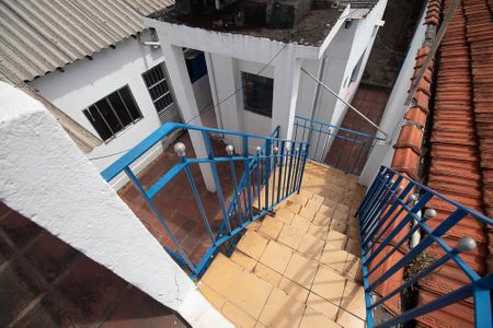 Casa à venda com 81m², 3 quartos e sem vaga