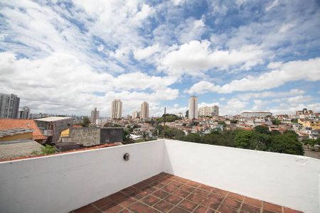Casa à venda com 81m², 3 quartos e sem vaga Casa à venda com 81m², 3 quartos e sem vagaQuintal