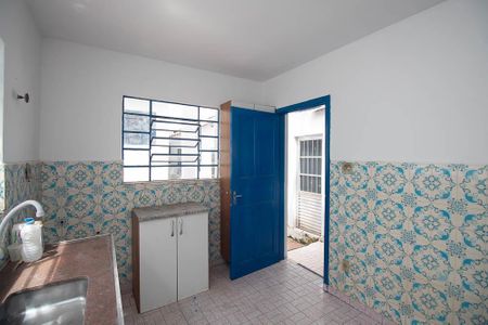 Casa à venda com 81m², 3 quartos e sem vaga Casa à venda com 81m², 3 quartos e sem vagaCozinha casa 2