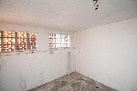 Casa à venda com 81m², 3 quartos e sem vaga Casa à venda com 81m², 3 quartos e sem vagaQuarto 3