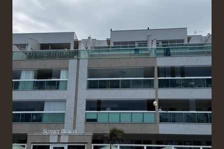 Apartamento para alugar com 382m², 3 quartos e 3 vagas Apartamento para alugar com 382m², 3 quartos e 3 vagasPlaquinha