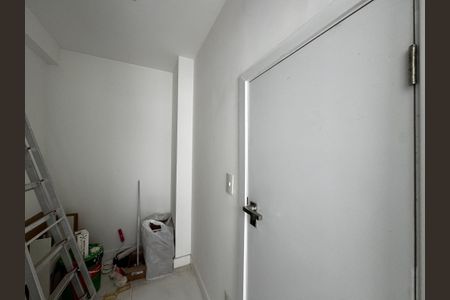 Apartamento para alugar com 382m², 3 quartos e 3 vagas Apartamento para alugar com 382m², 3 quartos e 3 vagasBanheiro de Serviço