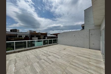 Apartamento para alugar com 382m², 3 quartos e 3 vagas Apartamento para alugar com 382m², 3 quartos e 3 vagasSuíte 2 Varanda