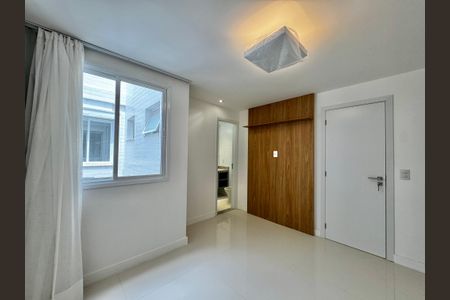 Apartamento para alugar com 382m², 3 quartos e 3 vagas Apartamento para alugar com 382m², 3 quartos e 3 vagasSuíte 3