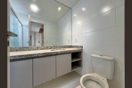 Apartamento para alugar com 382m², 3 quartos e 3 vagas Apartamento para alugar com 382m², 3 quartos e 3 vagasSuíte 3 - Banheiro