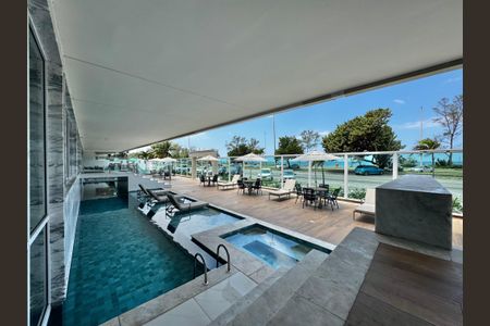 Apartamento para alugar com 382m², 3 quartos e 3 vagas Apartamento para alugar com 382m², 3 quartos e 3 vagasÁrea comum