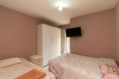 Casa à venda com 102m², 3 quartos e 2 vagasSuíte