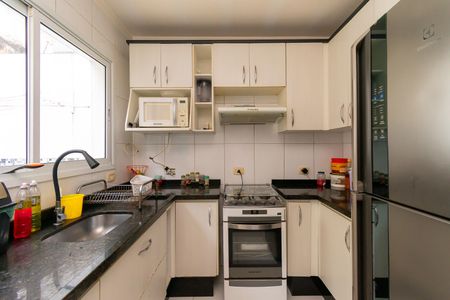 Casa à venda com 102m², 3 quartos e 2 vagasCozinha