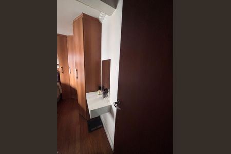 Apartamento para alugar com 58m², 2 quartos e 1 vagaCorredor