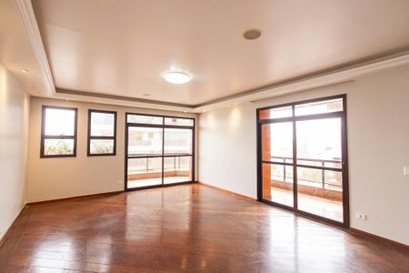 Sala de apartamento para alugar com 3 quartos, 263m² em Centro, Uberlândia