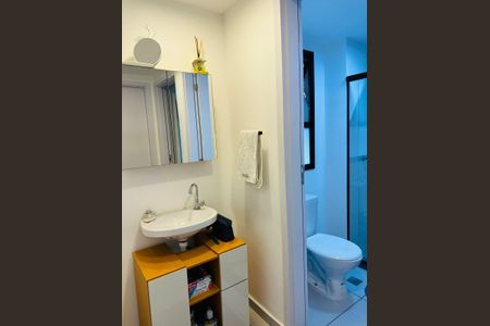 Apartamento à venda com 60m², 2 quartos e sem vagaBanheiro