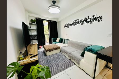 Sala de apartamento à venda com 2 quartos, 60m² em Centro, Rio de Janeiro