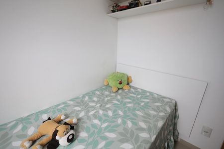 Apartamento à venda com 80m², 2 quartos e 2 vagas Apartamento à venda com 80m², 2 quartos e 2 vagasQuarto