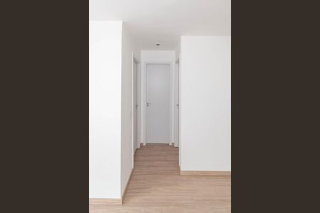 Sala de apartamento para alugar com 2 quartos, 42m² em Irajá, Rio de Janeiro